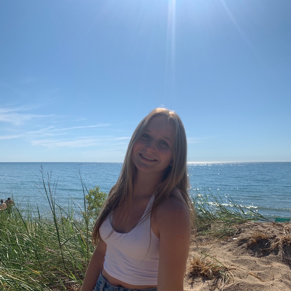Meet your Posher, Kait